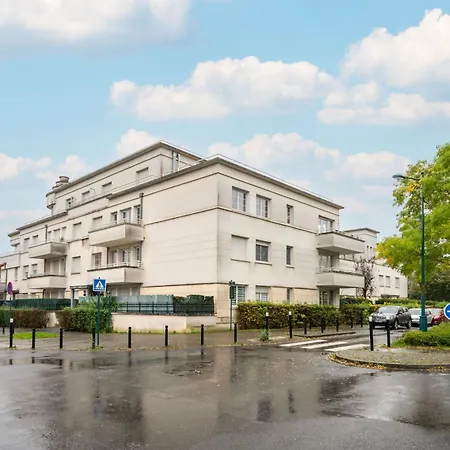 Appartement Disneyland-charmant 8 Personnes-terrasse-gare-parking
